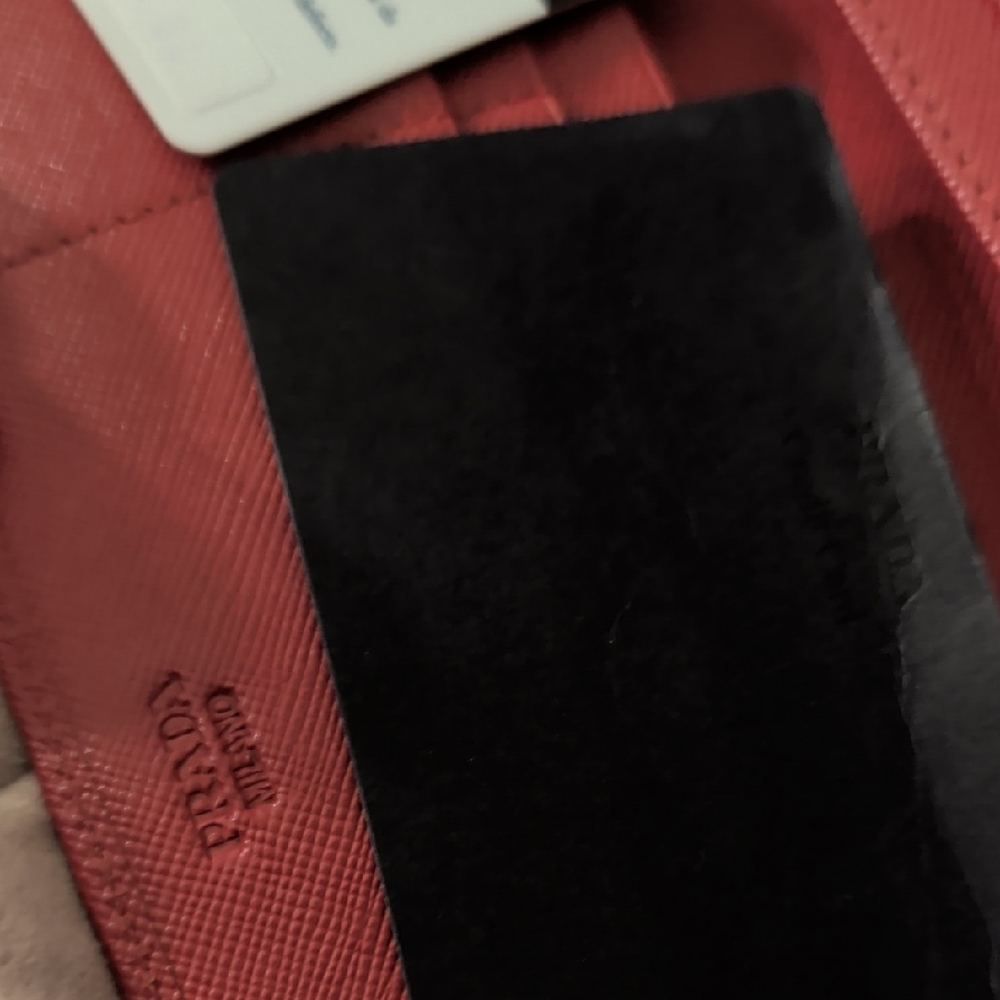 Prada Red Bow Continental Wallet with Gold Logo - Picture 2 of 6